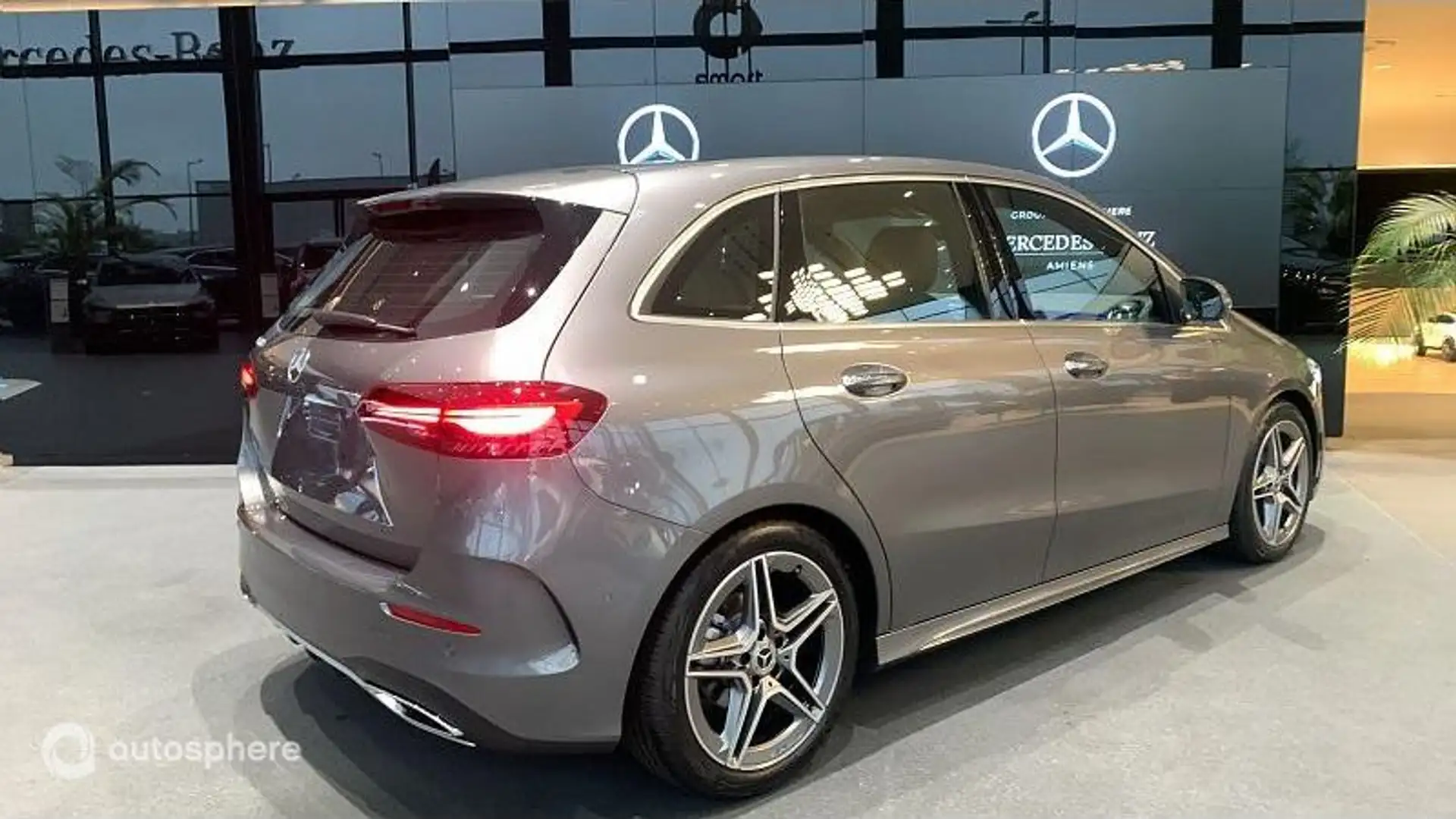 Mercedes-Benz B 250 250 e Hybrid EQ 163+109ch AMG Line 8G-DCT - 2