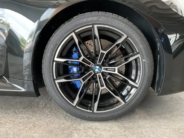 BMW M2 view 11