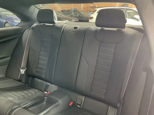 BMW M2 view 8