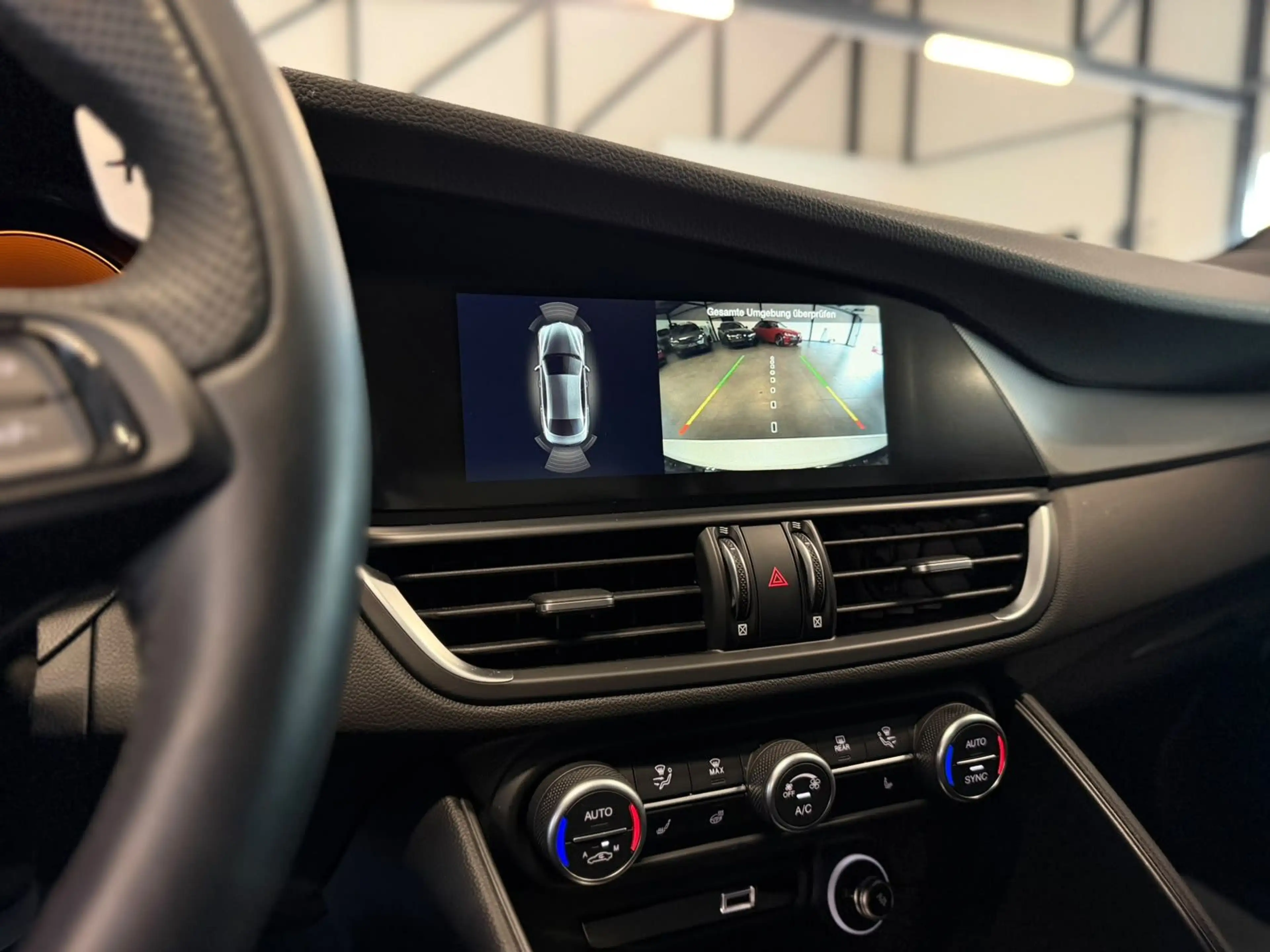 Alfa Romeo Giulia Veloce Q4 MATRIX+ACC+KAM+LEDER+SHZ+TOT.W+ — photo 11
