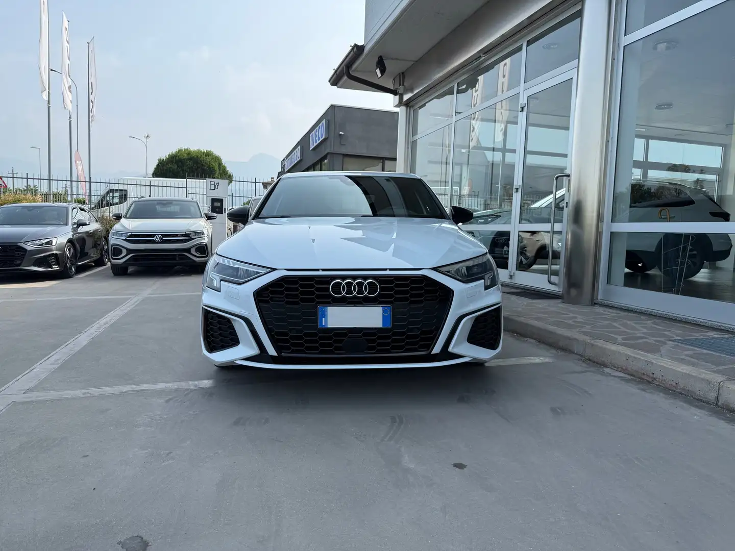 Audi A3 A3 Sportback 35 1.5 tfsi S line edition s-tronic Bianco - 2