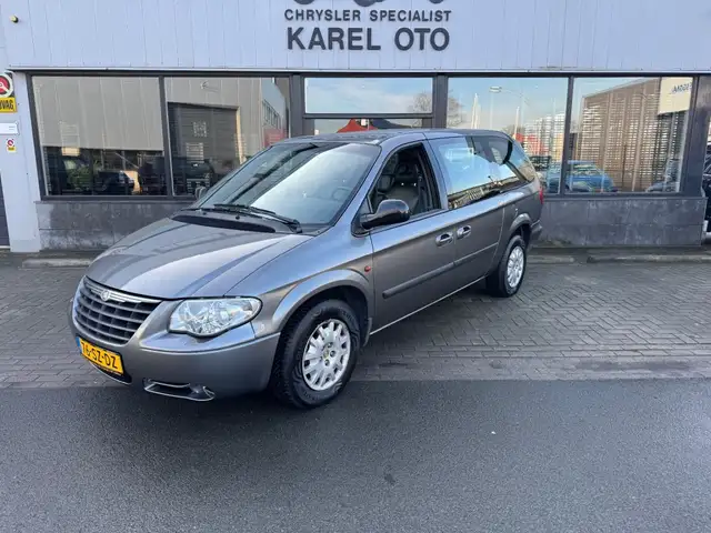 Chrysler Grand Voyager 3.3i SE LUXE