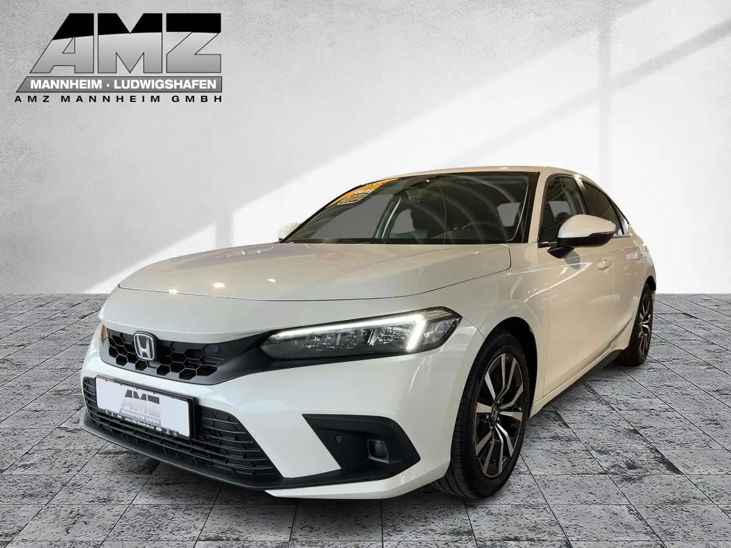 Honda Civic 2.0 i-MMD Hybrid e:HEV Elegance FLA SpurH Bílá - 1