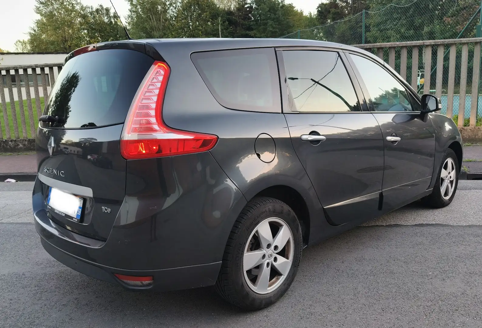 Renault Scenic III TCe 130 Expression Euro 5 2011 - 2