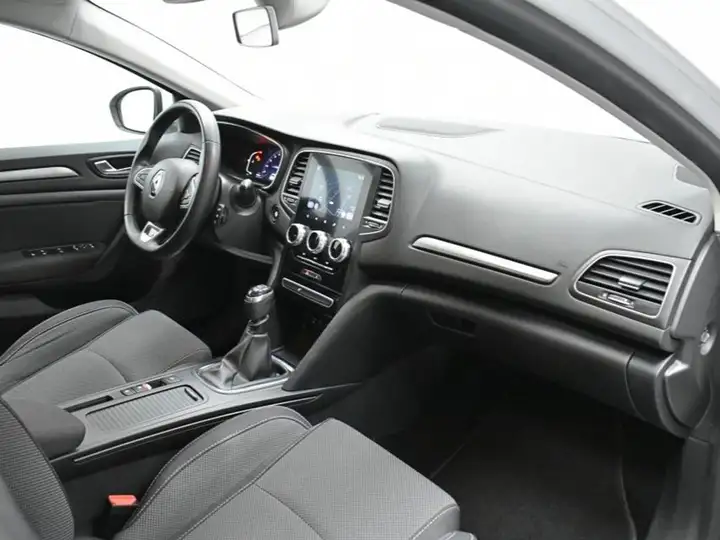 Renault Mégane 2023, foto 40