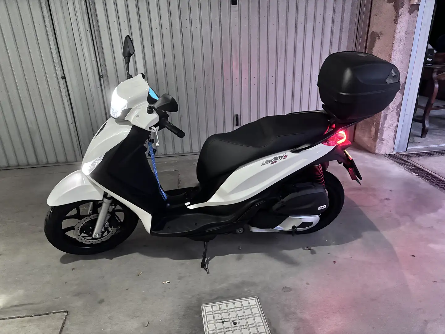 Piaggio Medley 125 - 1