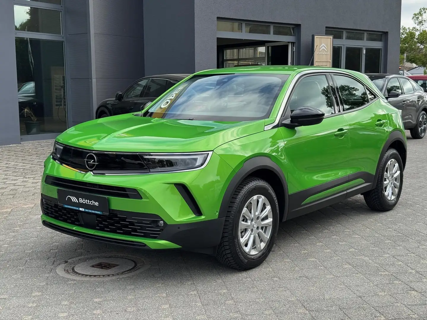 Opel Mokka -e Elegance *SHZ*KAMERA*TEMPOMAT* Grün - 2