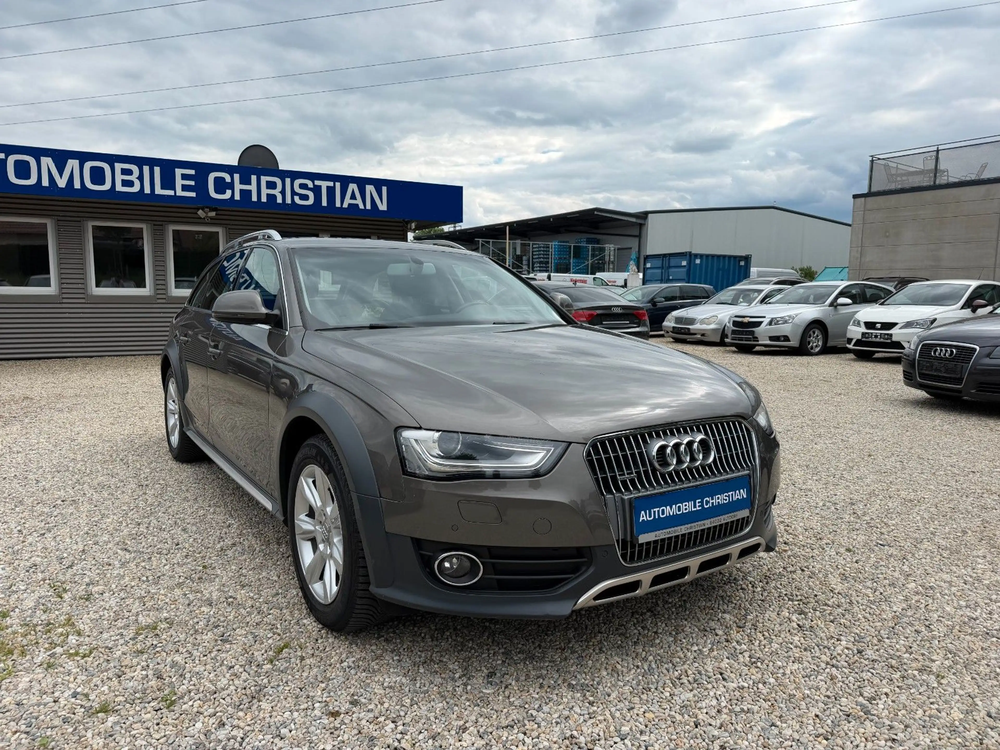 Audi A4 allroad quattro 2.0 TDI clean diesel Xenon — photo 3