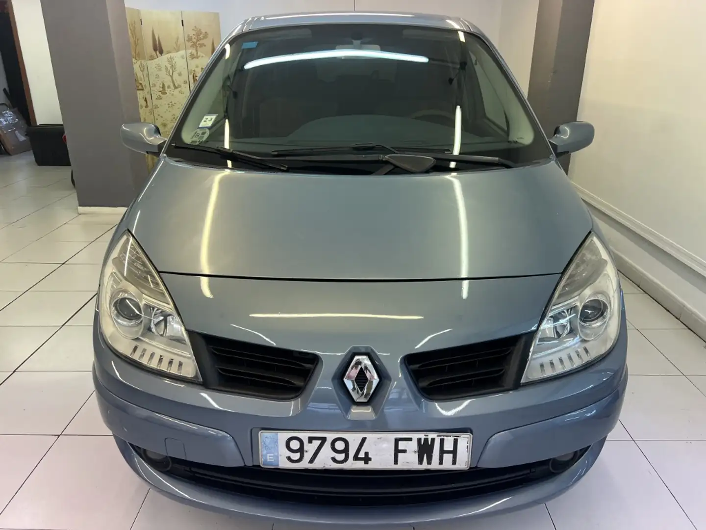 Renault Grand Scenic 1.5dCi Confort Dynamique 105 Bleu - 2