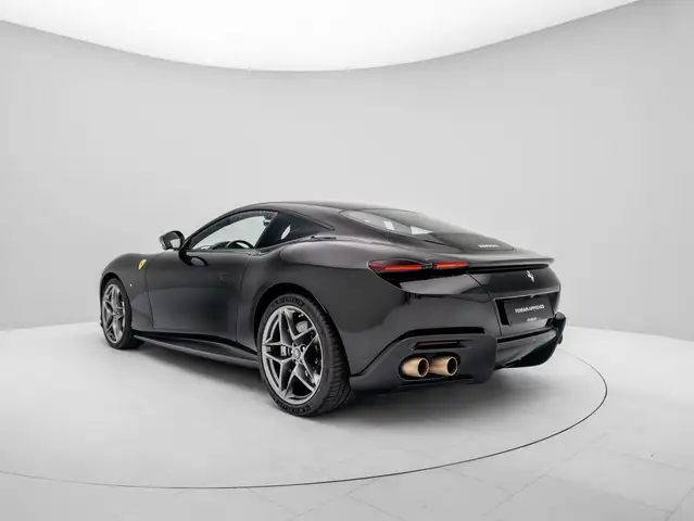Ferrari Roma view 7