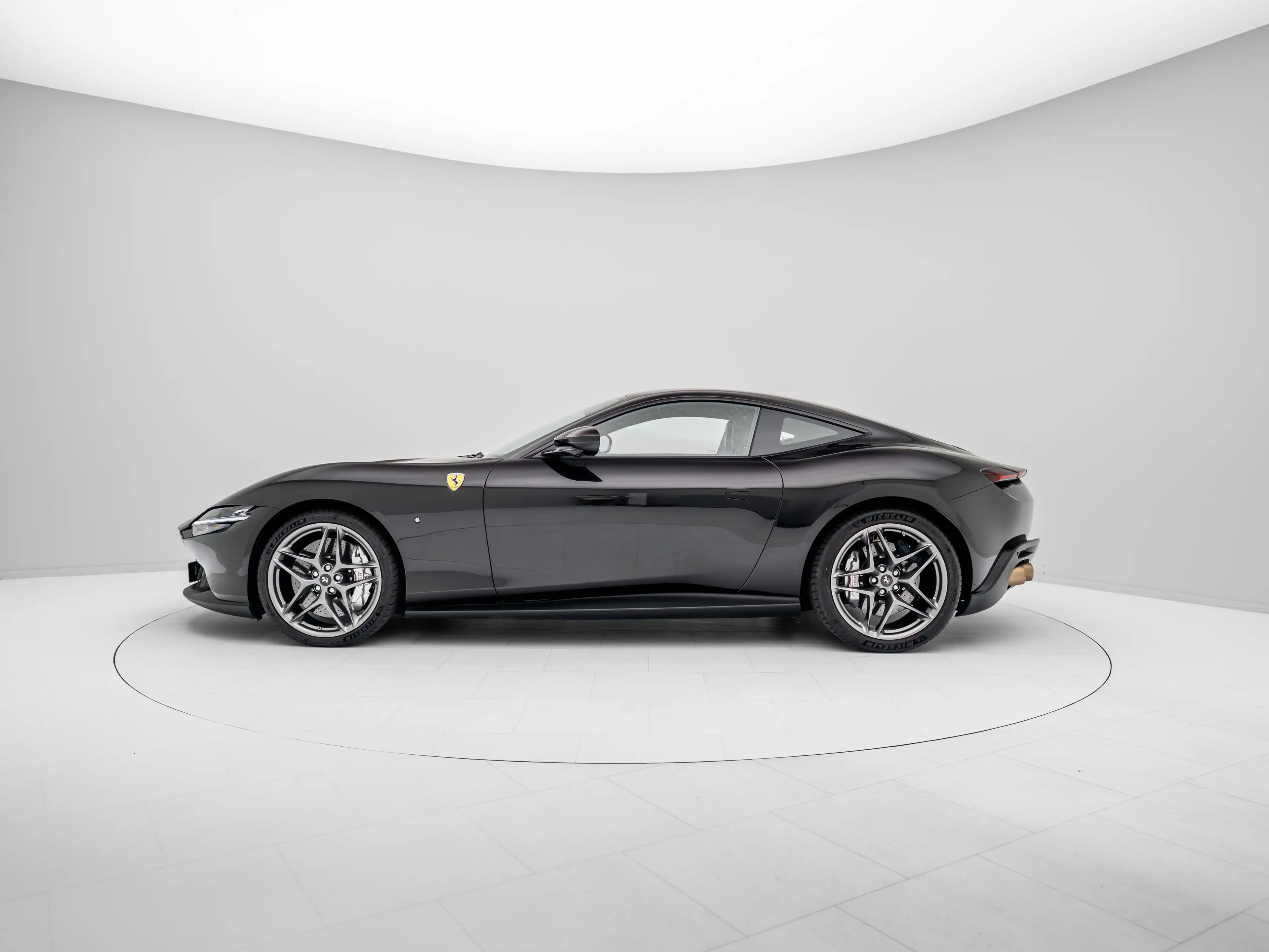 Ferrari Roma - FERRARI HAMBURG — photo 8