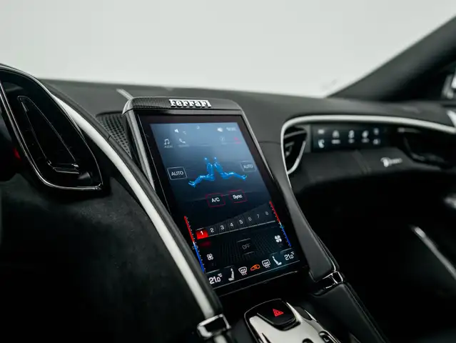Ferrari Roma view 14