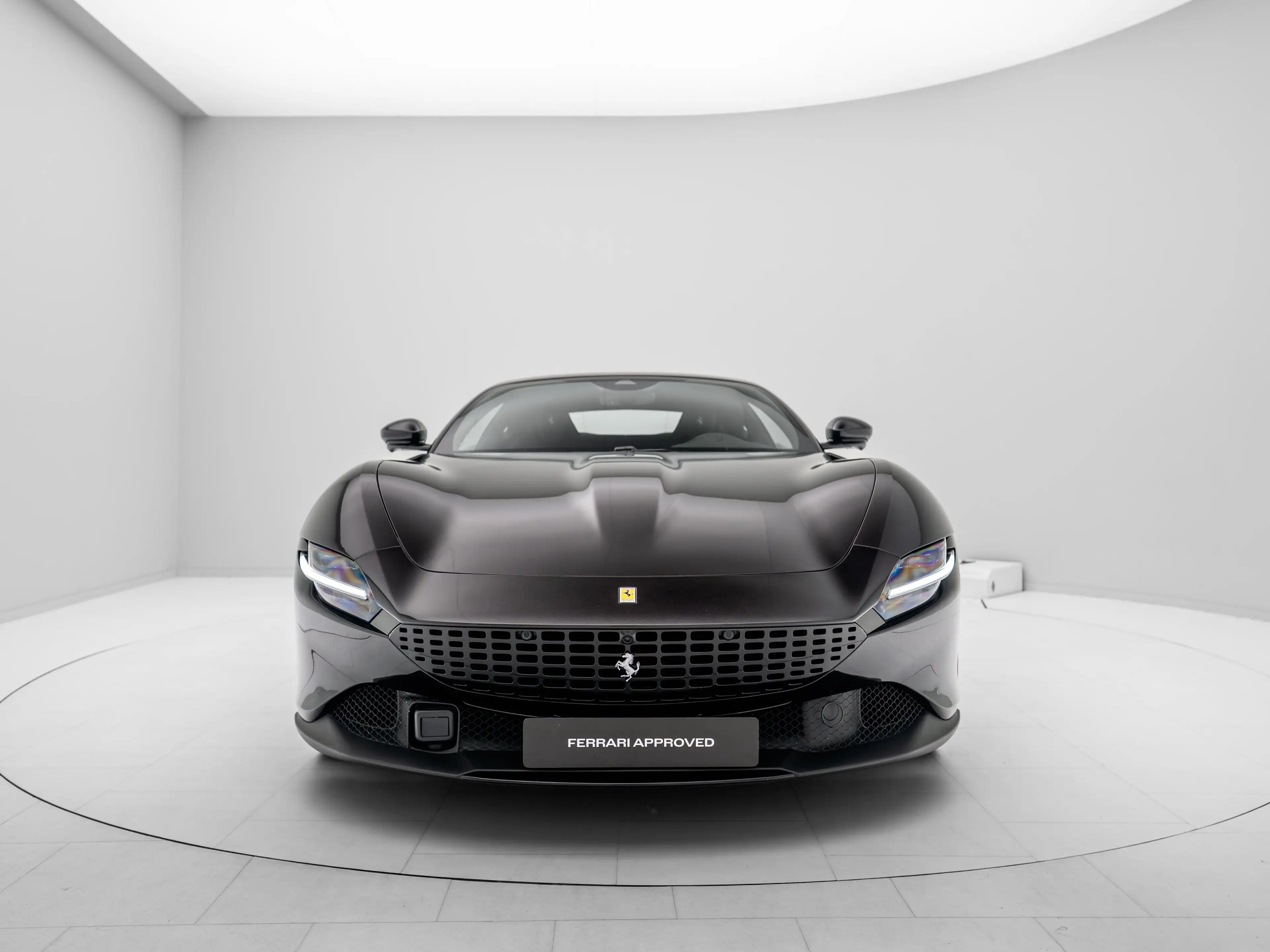 Ferrari Roma - FERRARI HAMBURG — photo 2