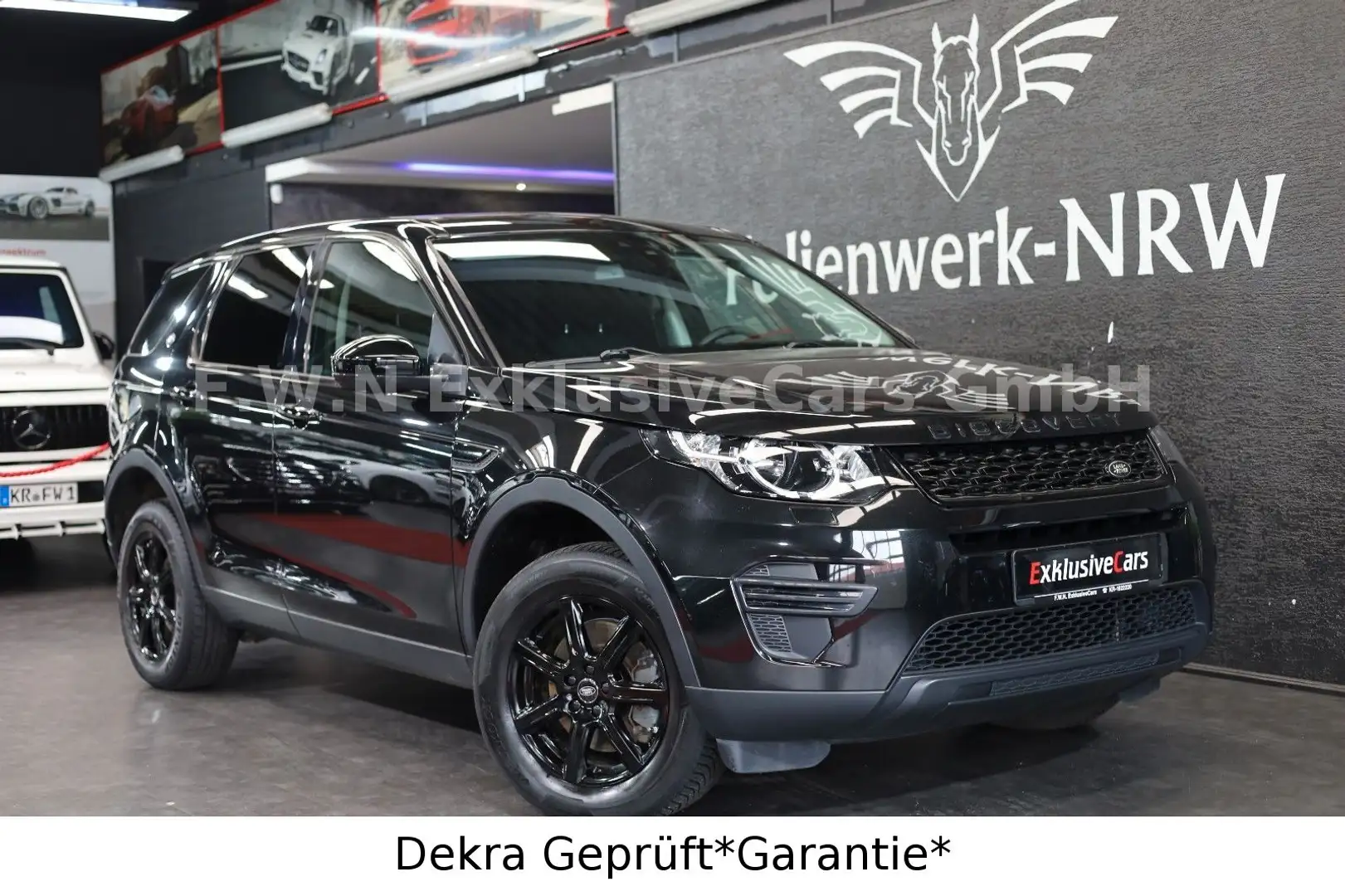 Land Rover Discovery Sport 2.0ld Allrad Pure*PDC* Schwarz - 1