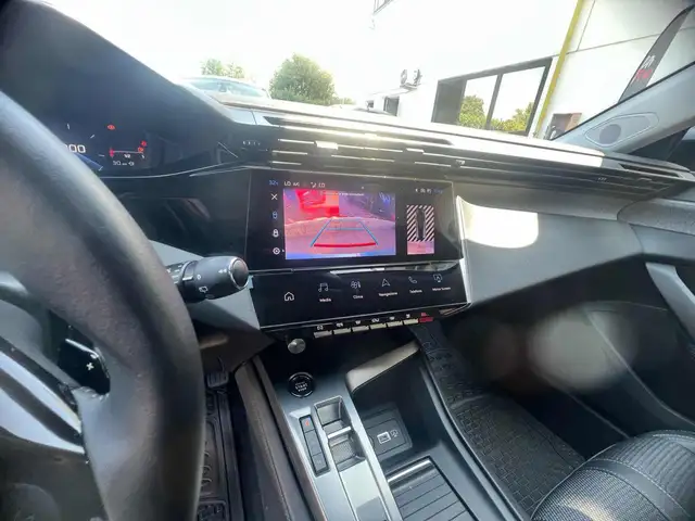 Peugeot 308 view 12