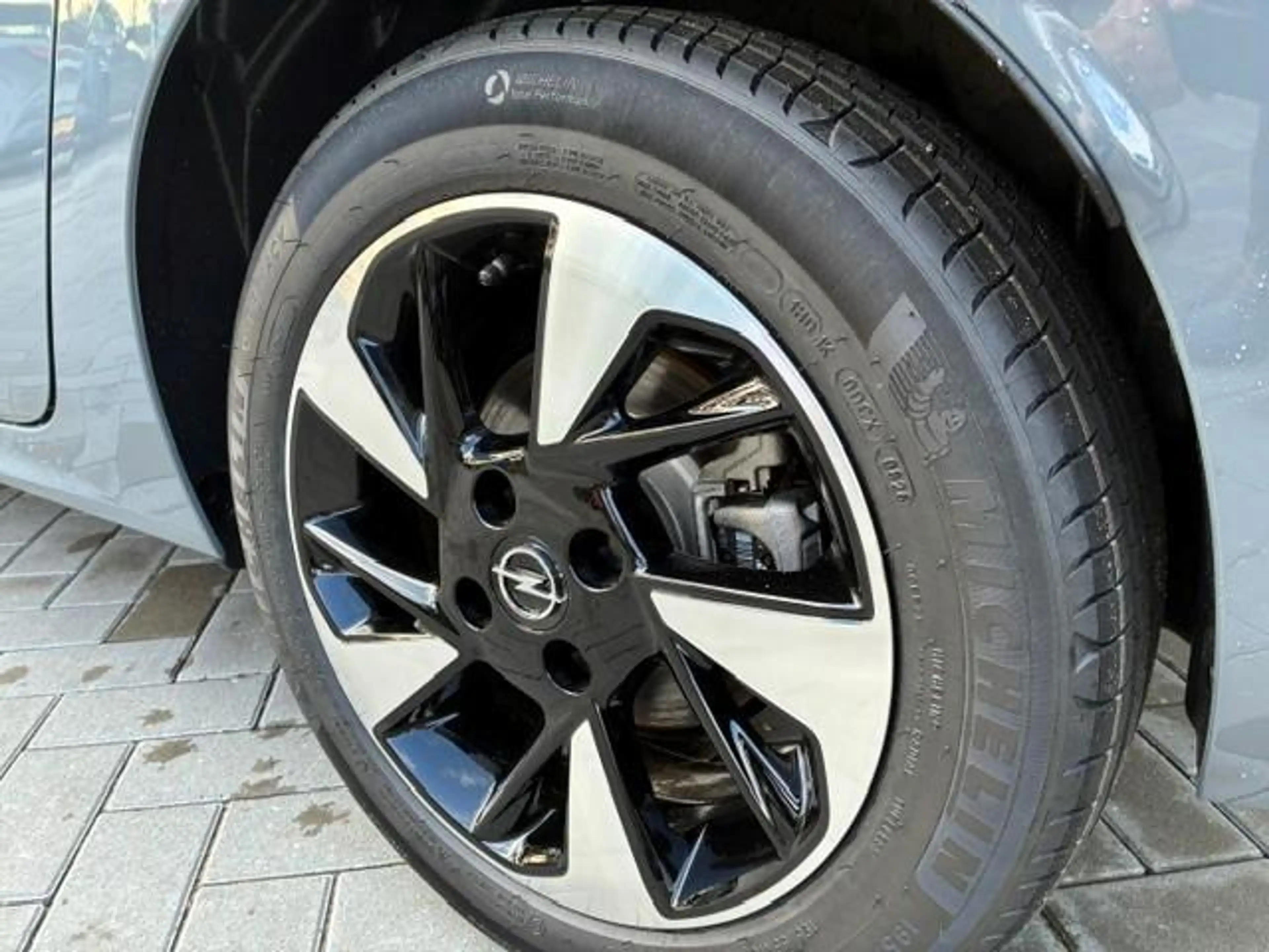 Opel Corsa-e Electric Long Range GS 51 kWh | Camera | Winterpak — photo 6