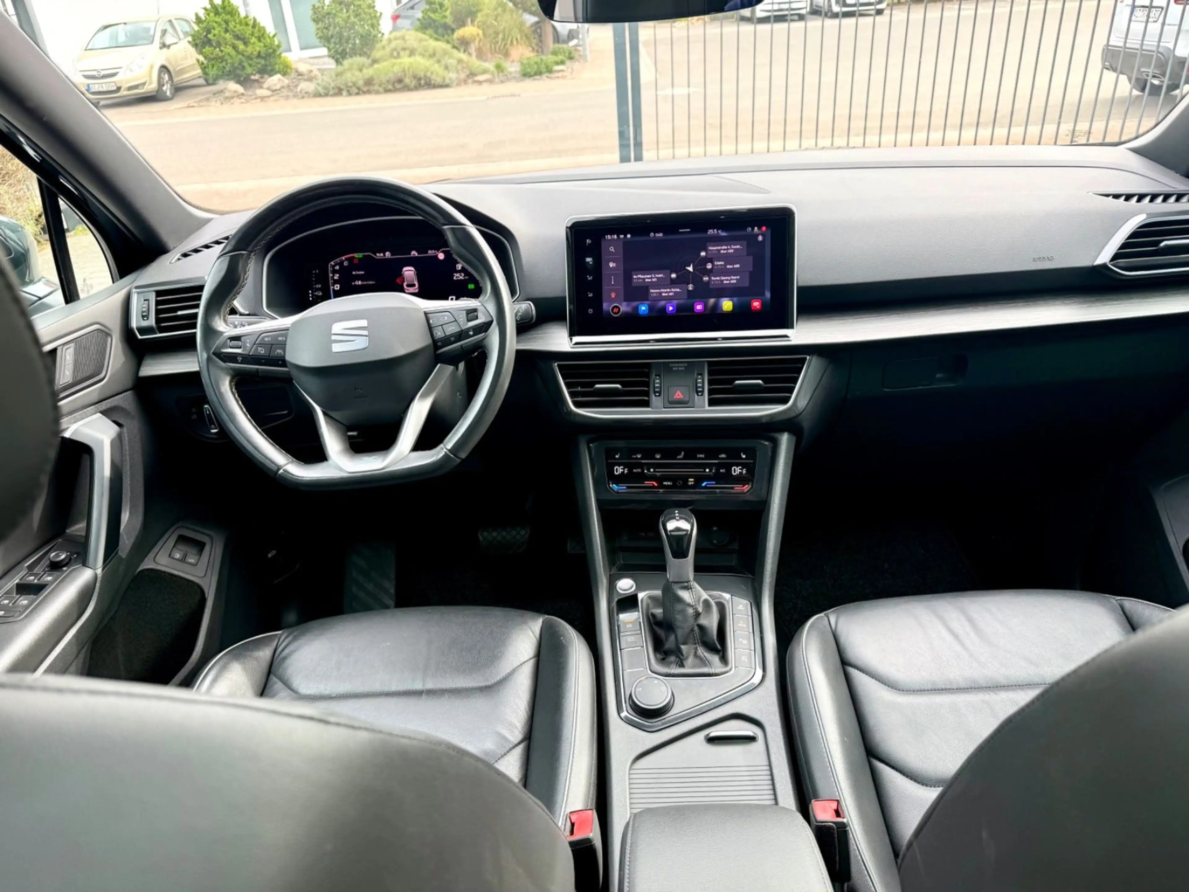 SEAT Tarraco Xcellence e-Hybrid Pano/Leder/LED/360° — photo 9