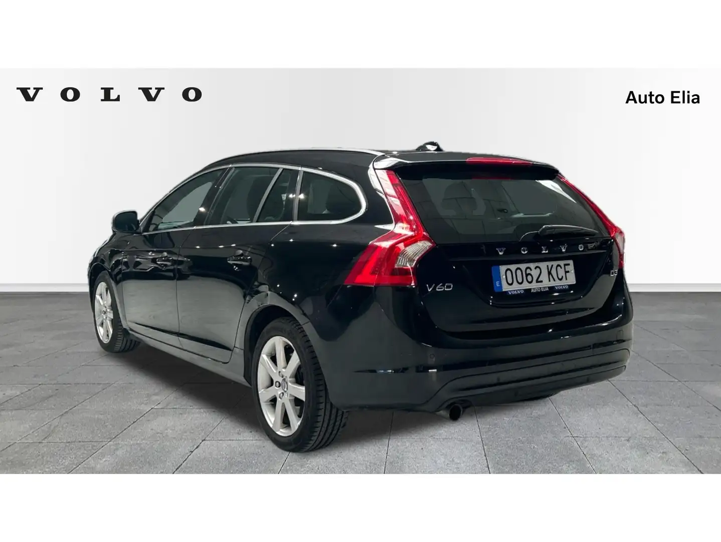 Volvo V60 D3 Momentum 150 Černá - 2