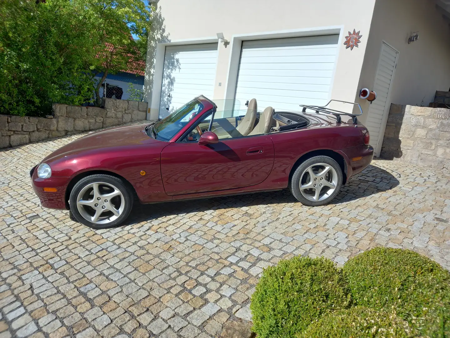 Mazda MX-5 MX-5 1.6i 16V Memories Rot - 2