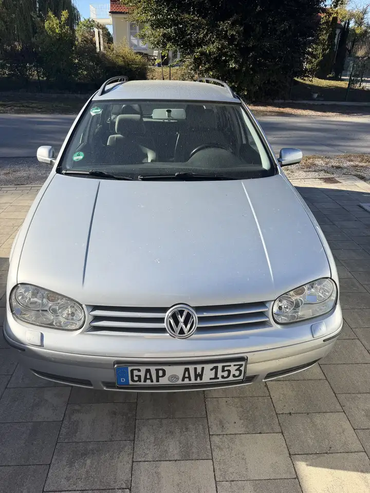 Volkswagen Golf Variant