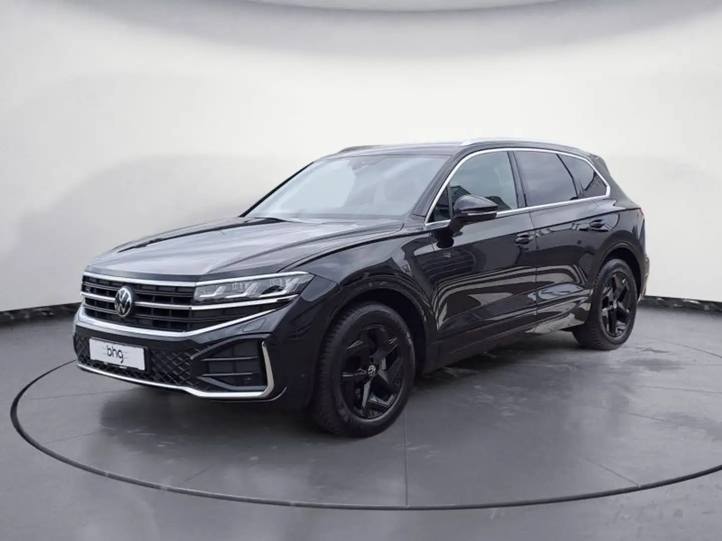 Volkswagen Touareg 3.0 V6 TDI 4Motion DPF Aut. R-Line HUD A Zwart - 2