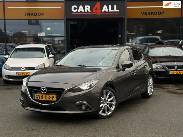 Mazda 3 2.0 GT-M LEDER/PDC/HU-D/XENON/APK 22-4-26/STLVRM/L