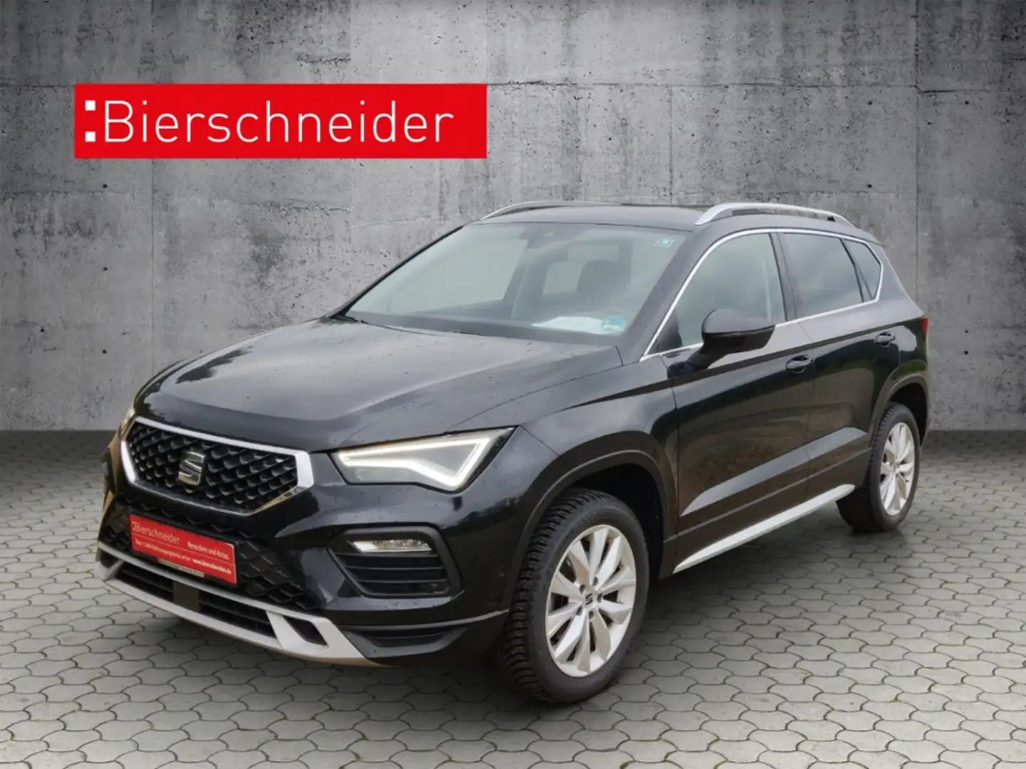 SEAT Ateca 1.5 TSI DSG Xperience NAVI AHK LED KAMERA SHZ GRA Schwarz - 1
