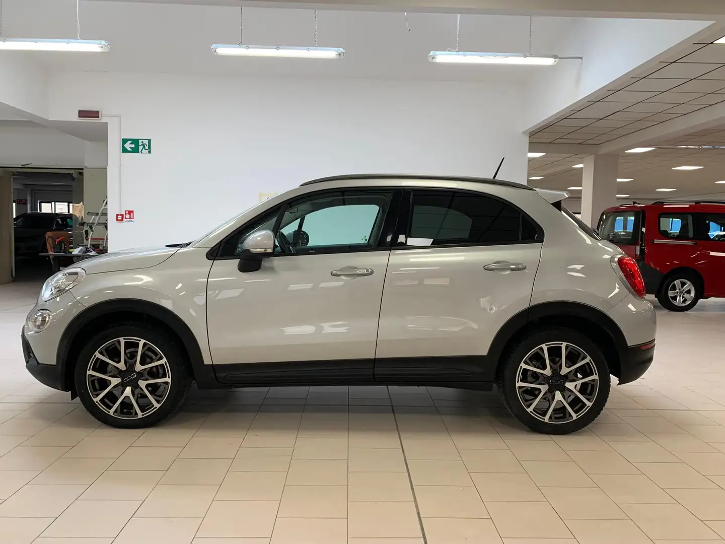 Fiat 500 500X 1.6 mjt Cross Plus 4x2 120cv Argento - 2