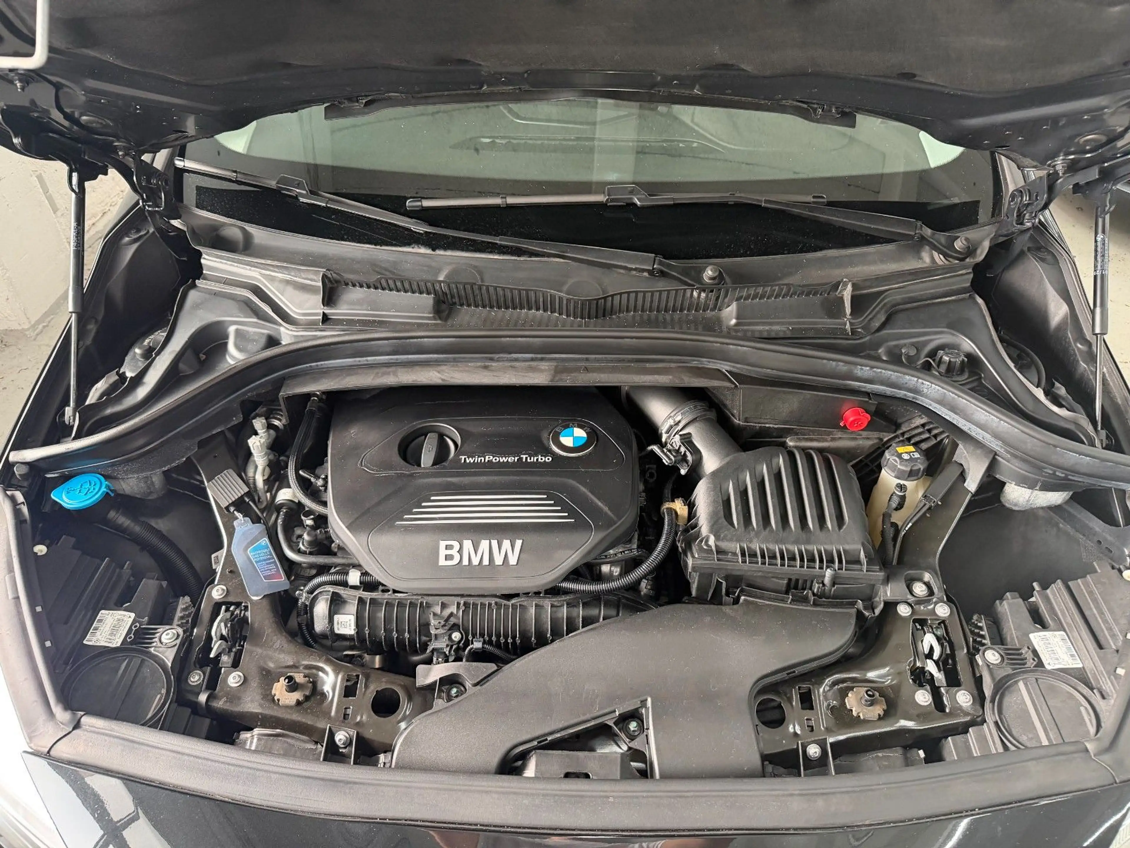 BMW 220 220i Sport Line Navi Panorama Keyless-Go LED AHK — photo 9