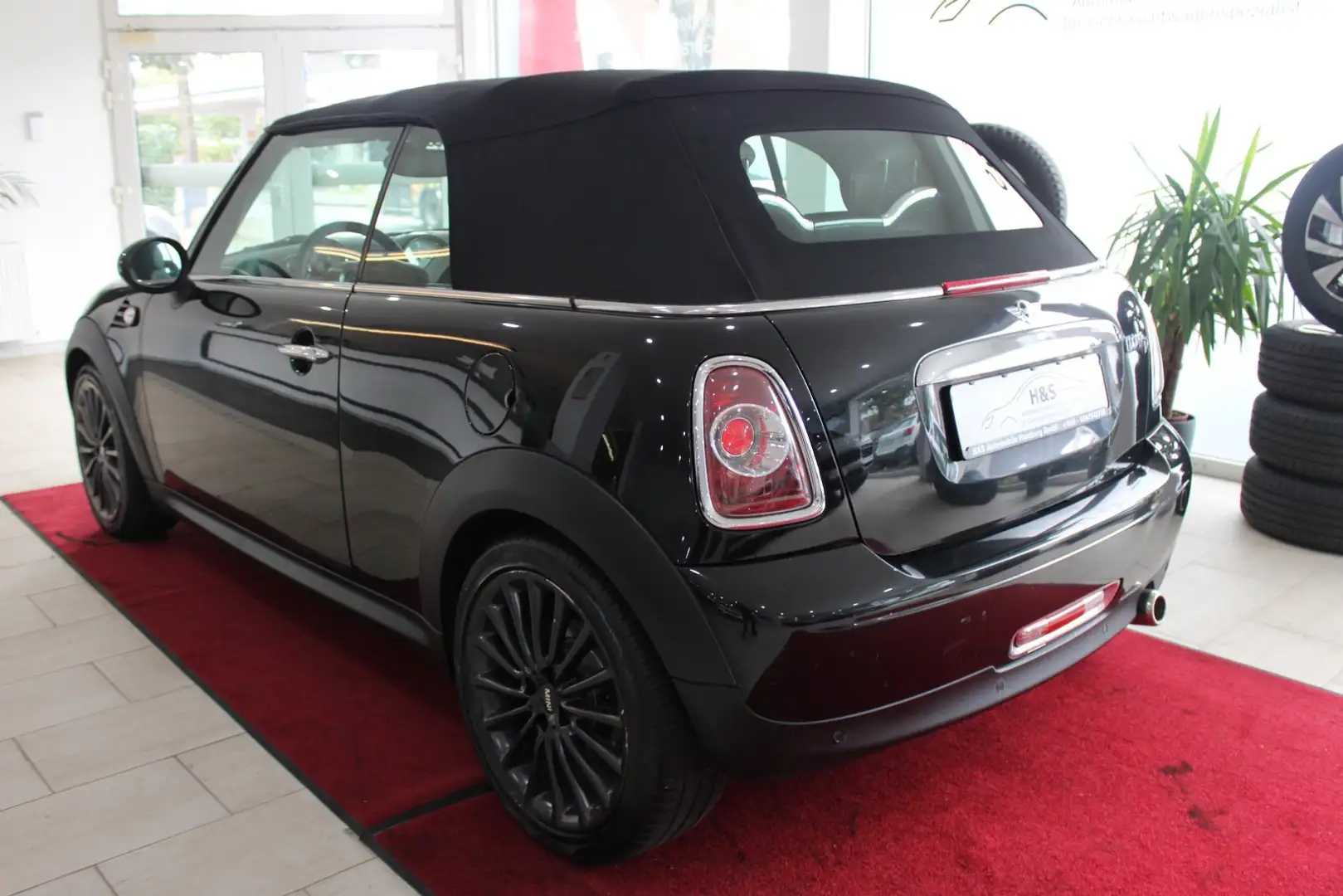MINI Cooper D Cabrio Cooper D Cabrio *PDC*GJR* Schwarz - 2