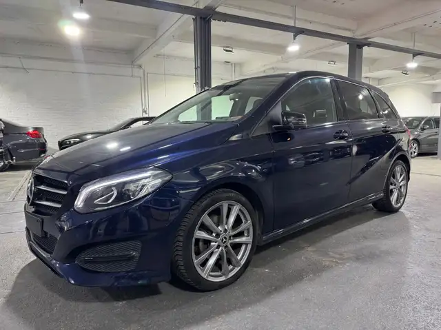 Mercedes-Benz B 180 B 180 d Business Solution