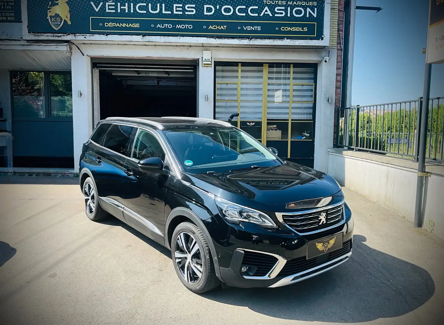 Peugeot 5008 GT LINE 2.0 BlueHDi Active !!! OFFRE DU MOMENT !!! Schwarz - 1