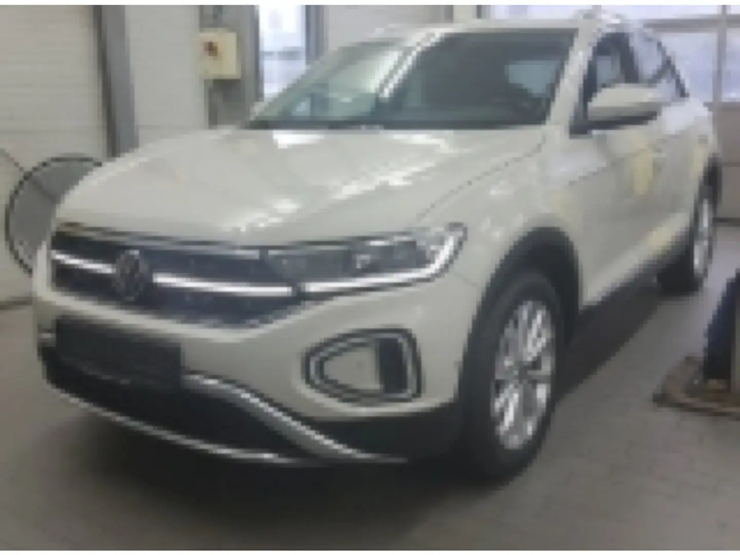 Volkswagen T-Roc 1.5 TSI DSG Style Navi IQ.Light DAB+ Front Grau - 2