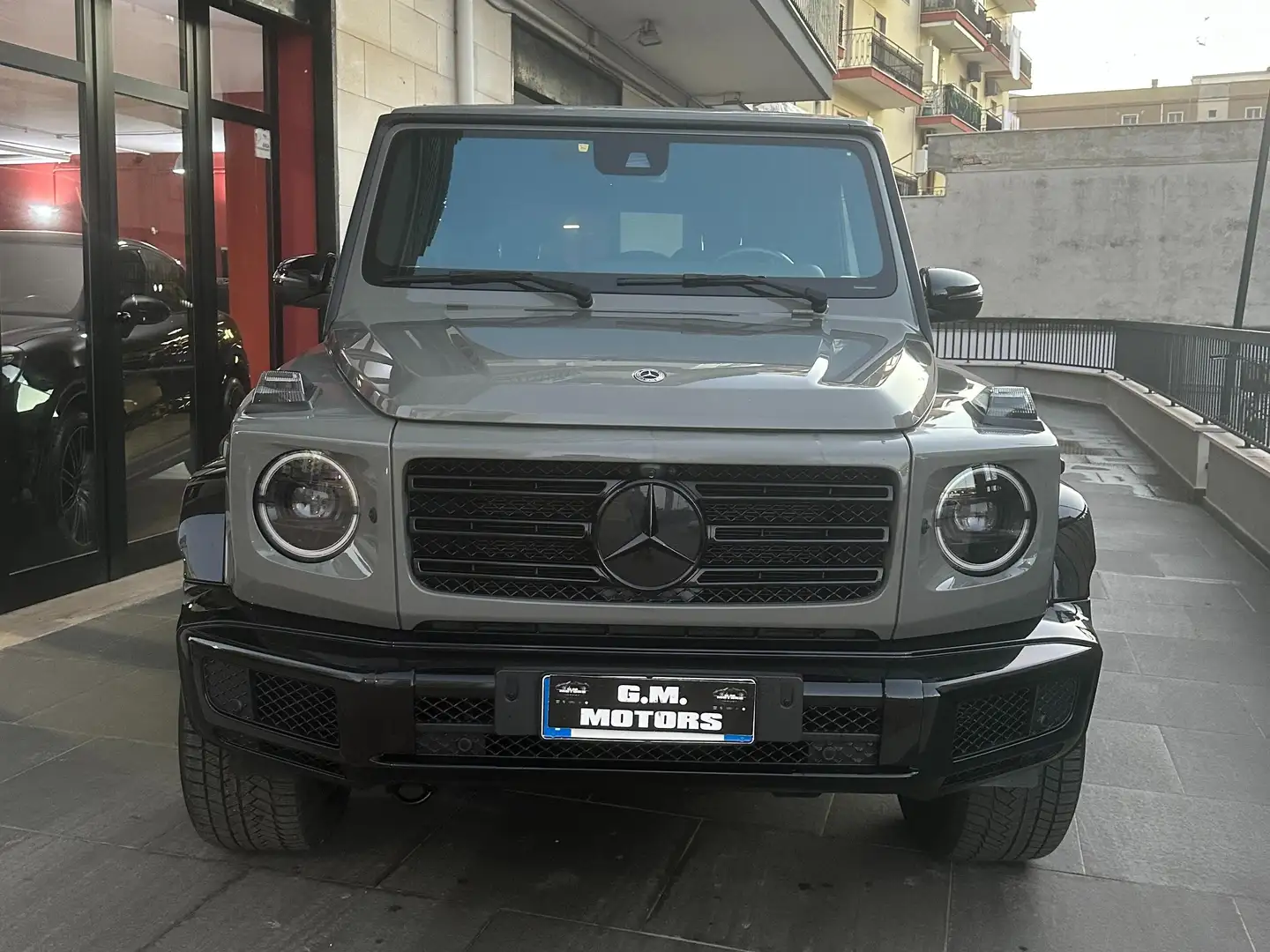 Mercedes-Benz G 500 Classe G - W463 2018 AMG Line 422cv auto Gris - 2