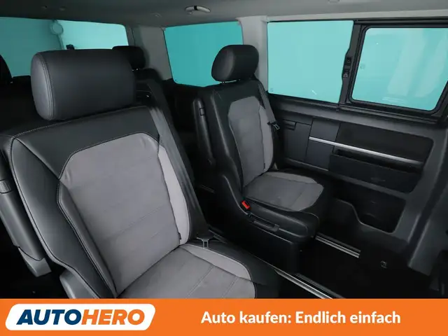 Volkswagen Multivan view 14