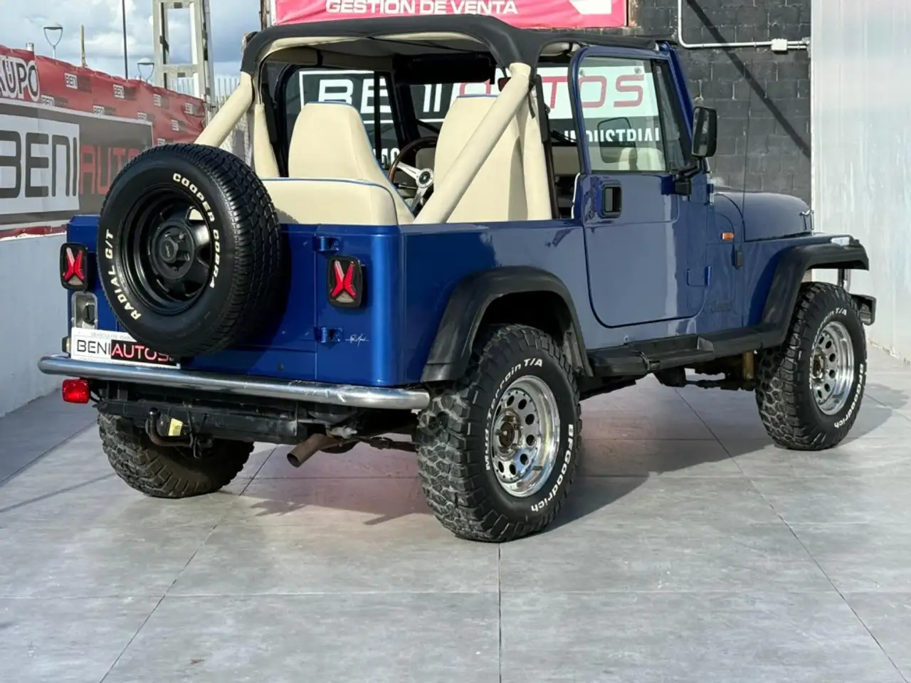 Jeep Wrangler YJ, foto 5