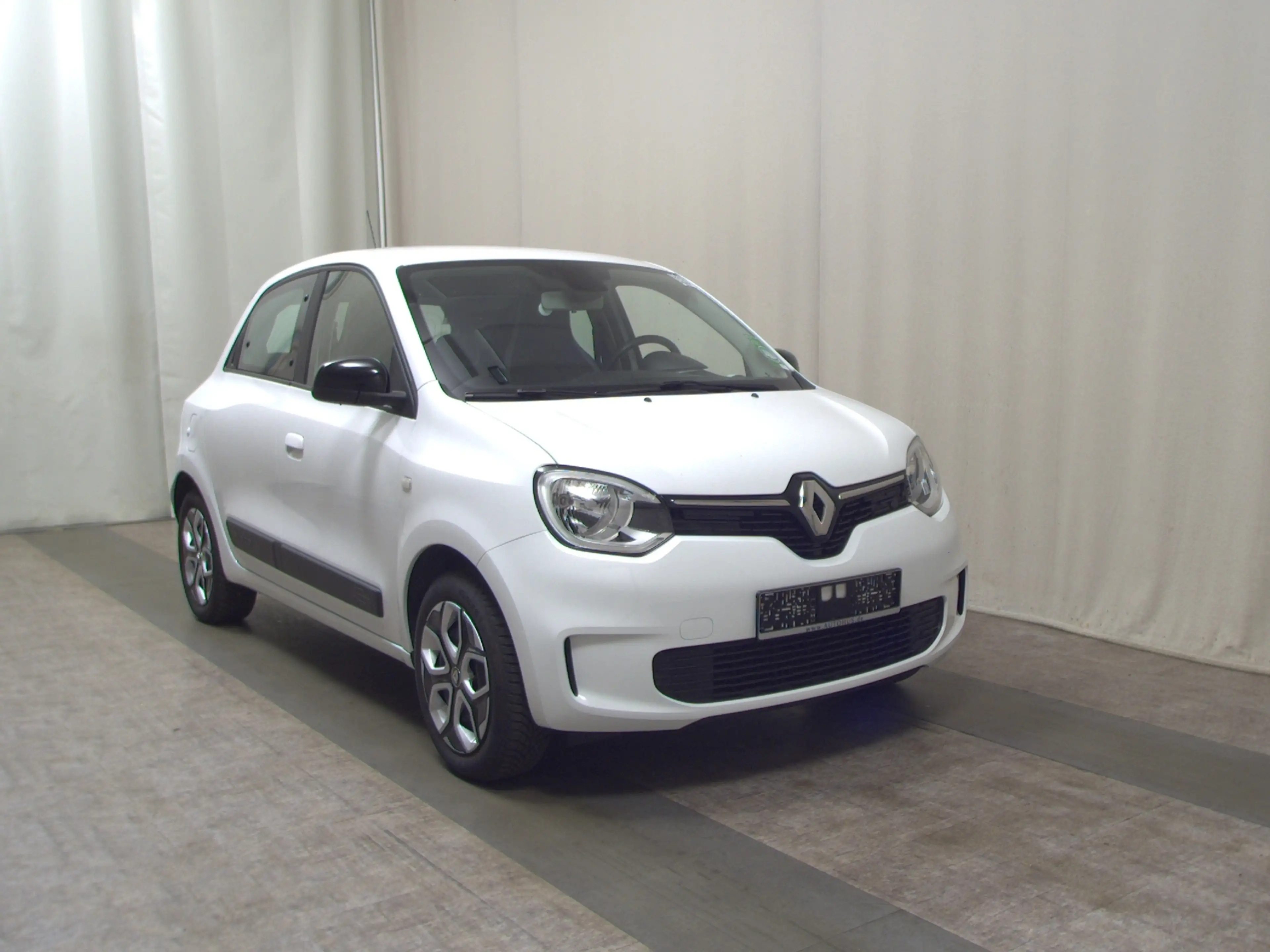 Renault Twingo TWINGO T-LEDER KLIMA RADIO BT USB DAB — photo 3