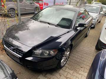 2.0 D Momentum u-frei Tuv neu Leder SHZ PDC