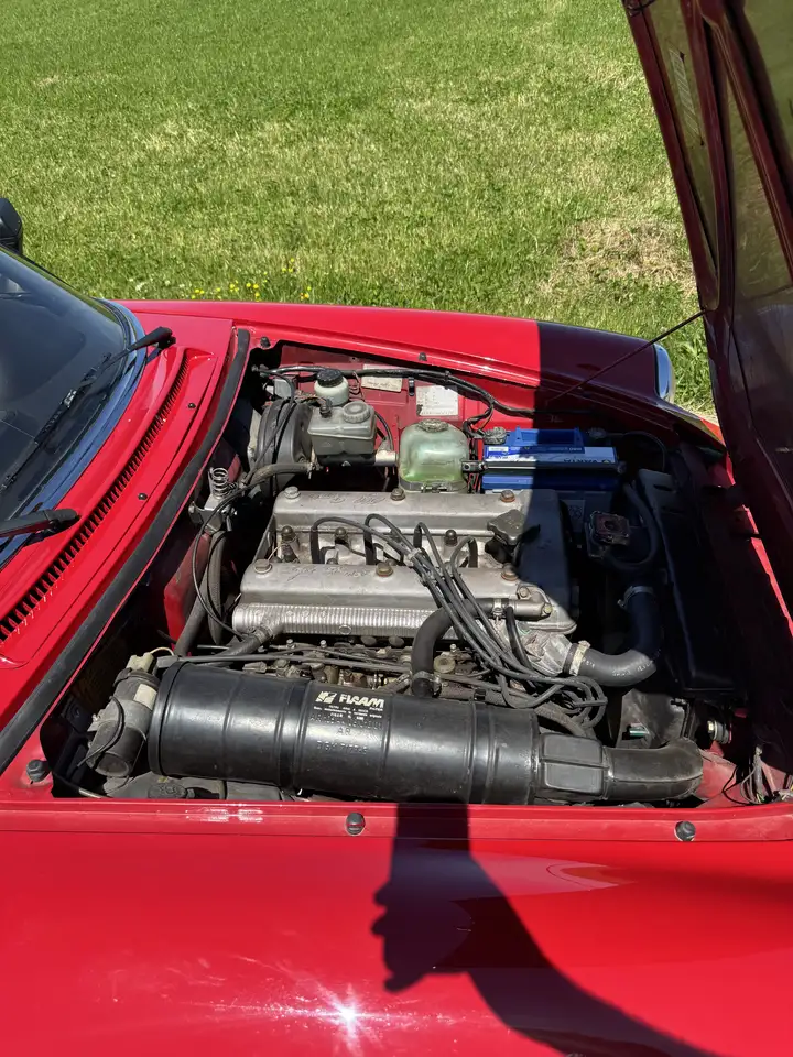 Alfa Romeo Spider 2.0, foto 2