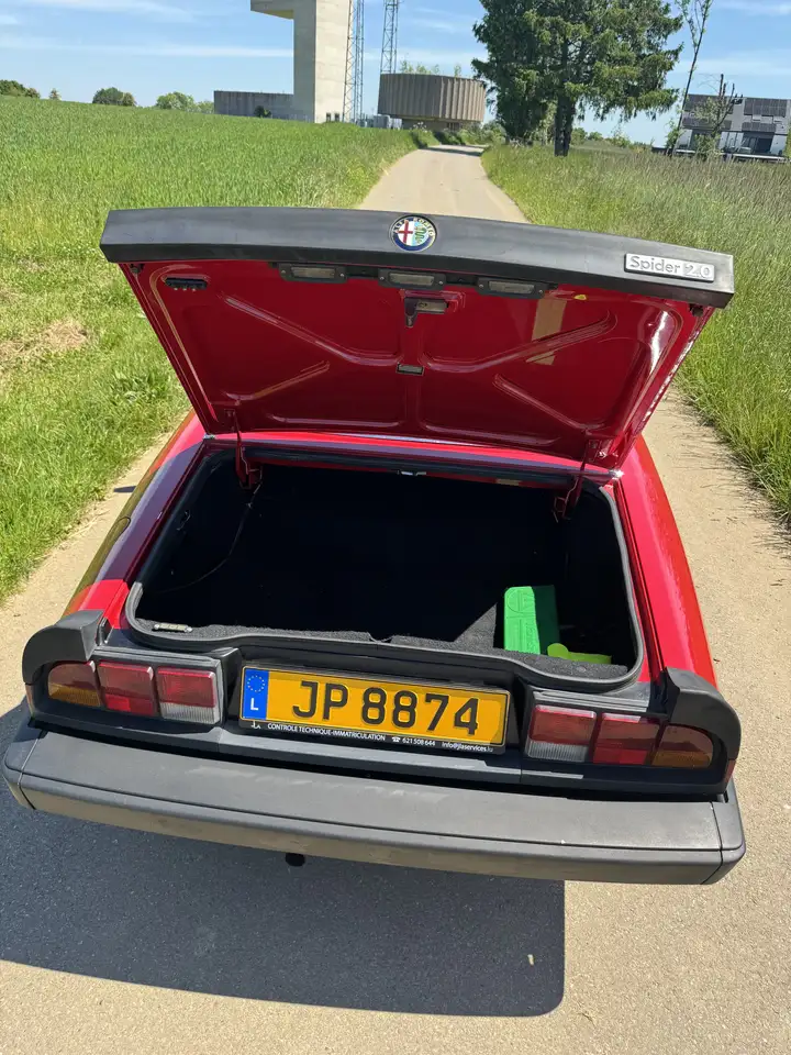 Alfa Romeo Spider 2.0, foto 8