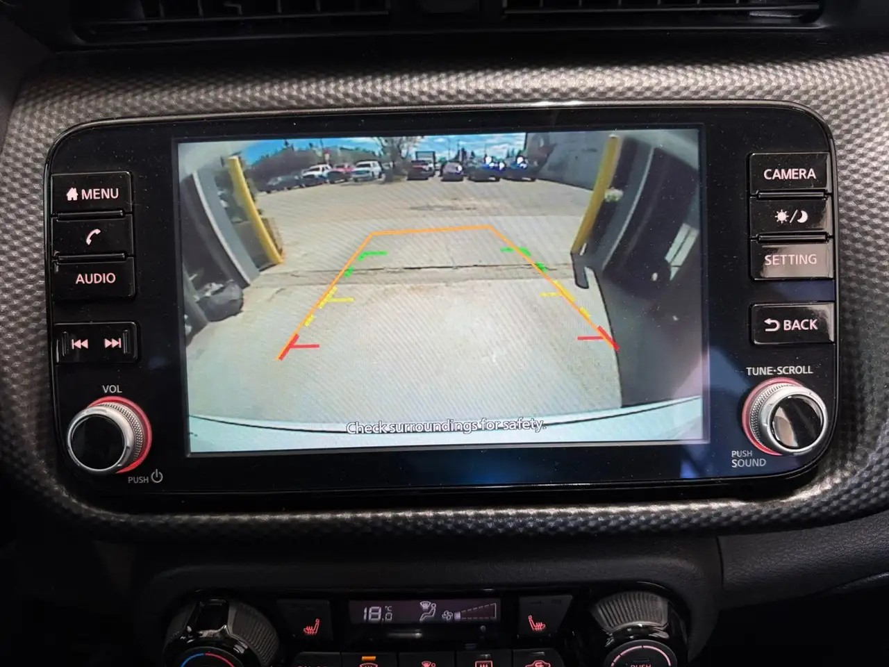 Nissan Kicks снимка Nissan Kicks