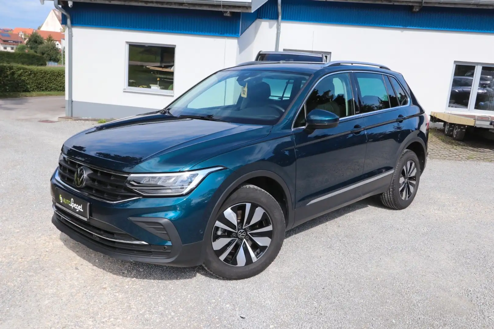 Volkswagen Tiguan Move Navi Kamera AHK LED Carplay DAB ACC Blau - 2
