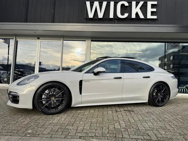 Porsche Panamera 2.9 4 E-Hybrid Softclose Pano Massage BOSE Leder