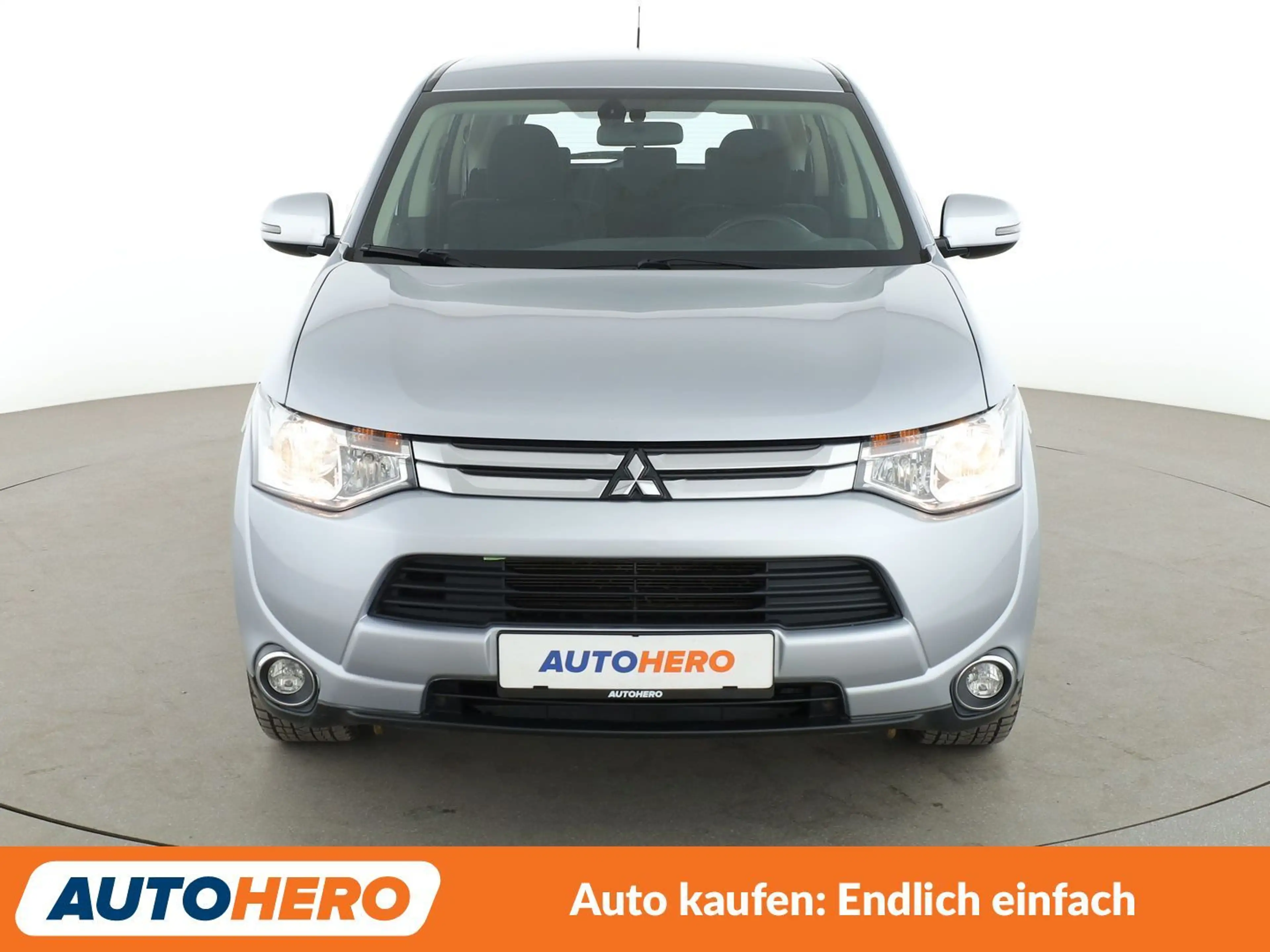 Mitsubishi Outlander 2.0 MIVEC Klassik Kollektion 2WD *TEMP*CAM*SHZ*AHK — photo 9