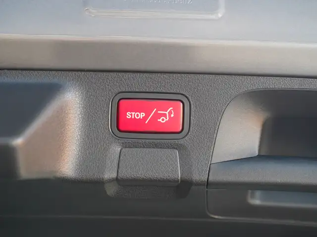 Mercedes-Benz Cla view 13