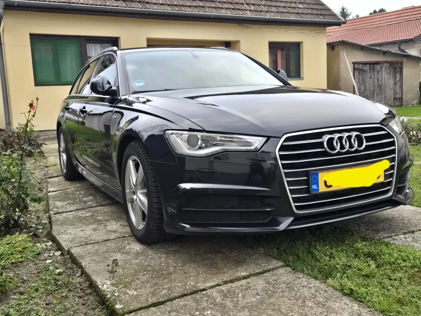 Audi A6 Avant 2.0 TDI Sline - 2