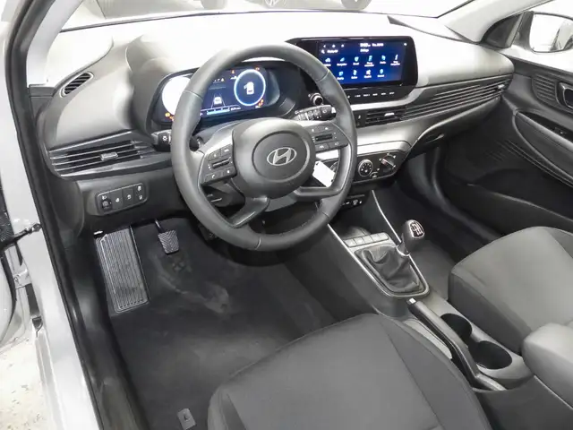 Hyundai I20 view 5