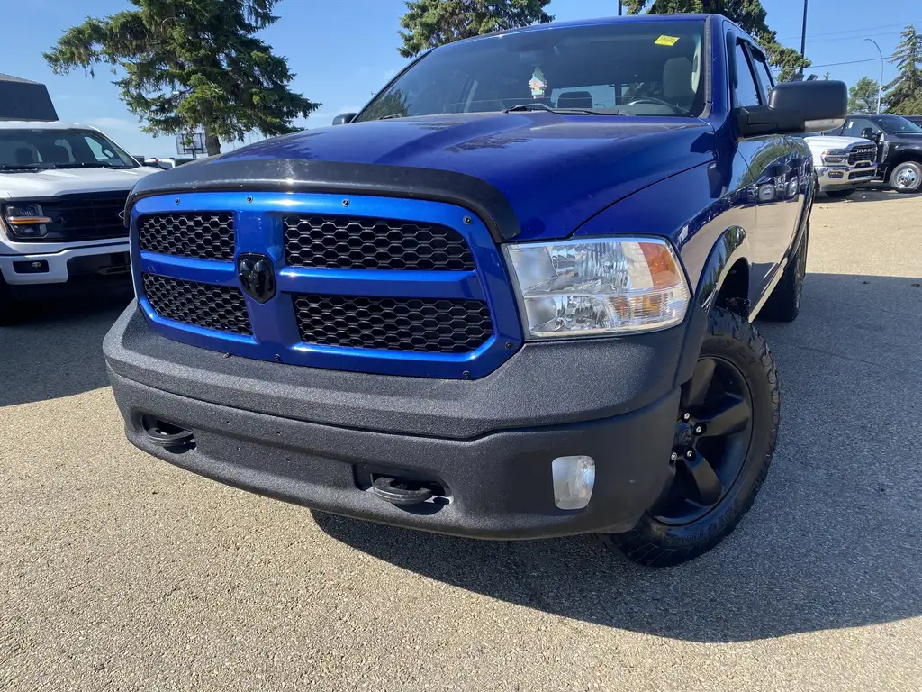 2017 RAM 1500 Outdoorsman CrewCab 149 | SunRoof | Heated Steerin — photo 2