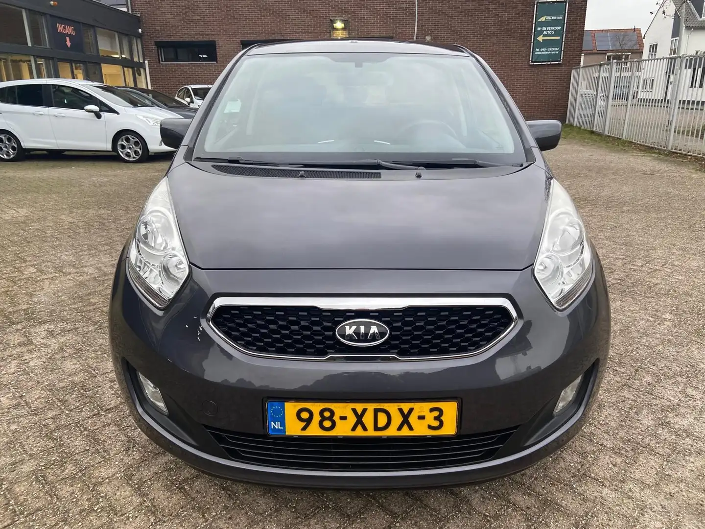 Kia Venga 1.4 CVVT Plus Pack 1e eigenaar 94.447 Kilometer n. Gris - 2
