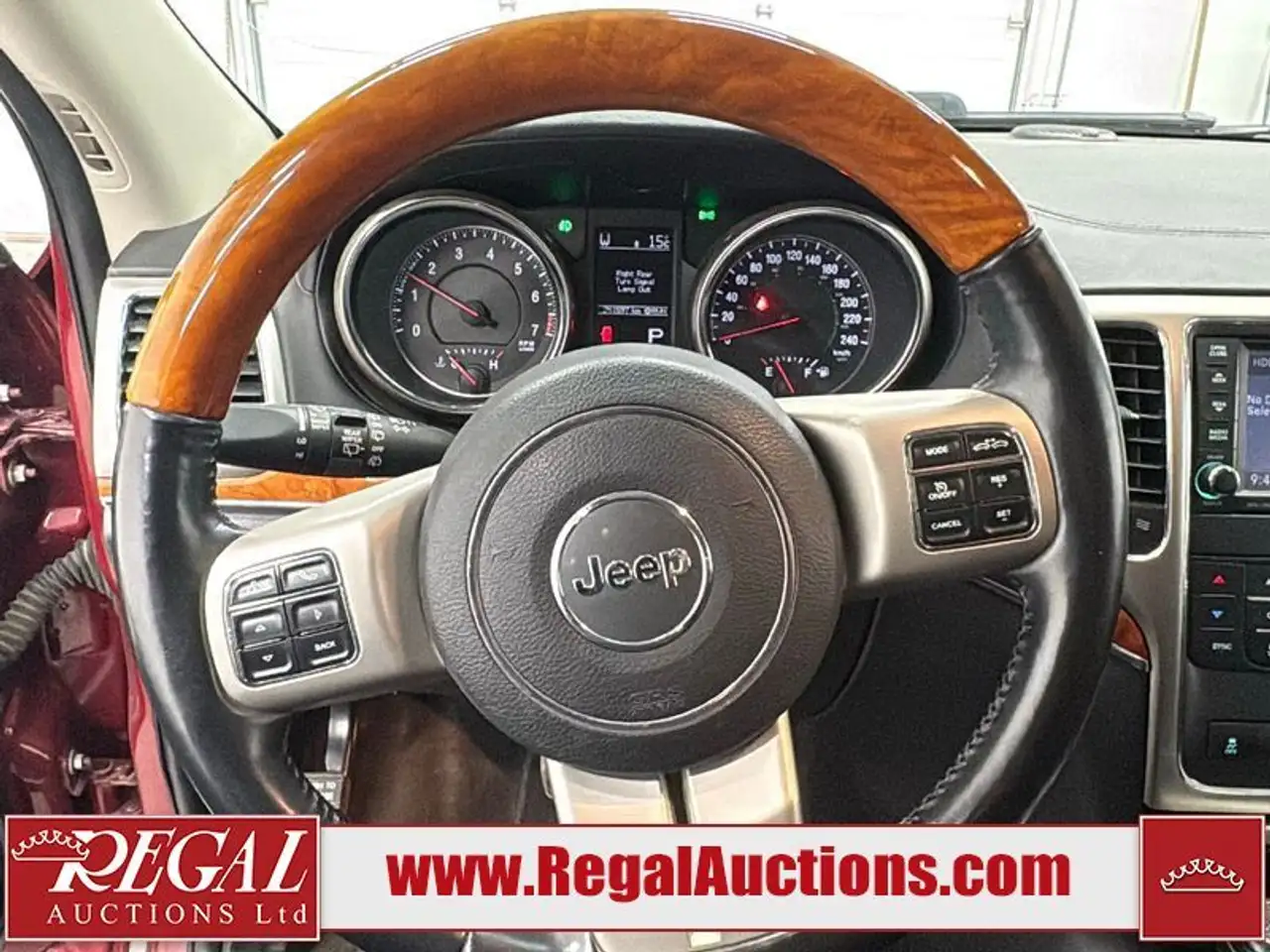 Jeep Grand Cherokee photo Jeep Grand Cherokee